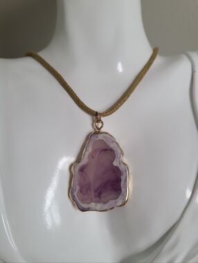 Vintage Boho Purple Quartz Geode Gold Plated Yellow Corded Choker Style Necklace